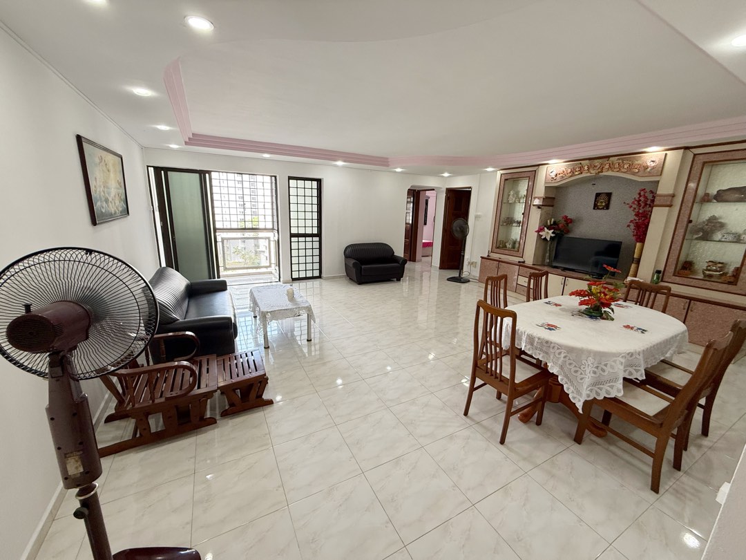 (Category: ) located in . Submitted by partykakis (Listing ID 1380478753, Image 1). Description: .