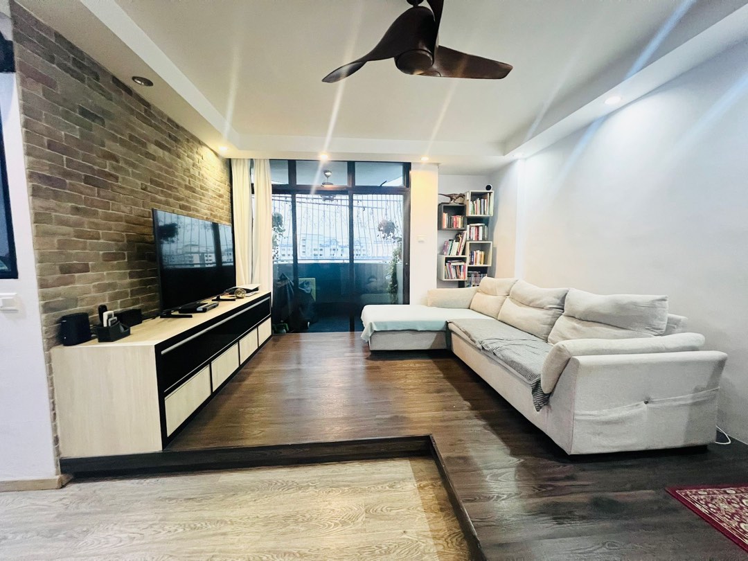 (Category: ) located in . Submitted by shah_cityhomes (Listing ID 1380441854, Image 1). Description: .