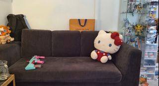 (Category: ) located in . Submitted by poofessional (Listing ID 1380442605, Image 1). Description: .