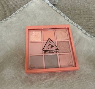 （分類：）位於 。 由 brown2022 提交（商品編號 1380456871，圖片 1）。簡介： 。