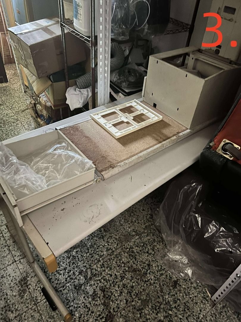由 ray3213 (刊登 ID 1380309932，圖片 1) 提交，位於 台中市 (Taichung) 的 工作桌 (類別：桌子)，說明：。