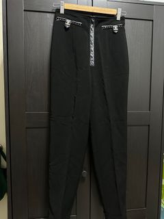 由 shopaholicmini (刊登 ID 1380321559，圖片 1) 提交，位於 的 (類別：)，說明：。