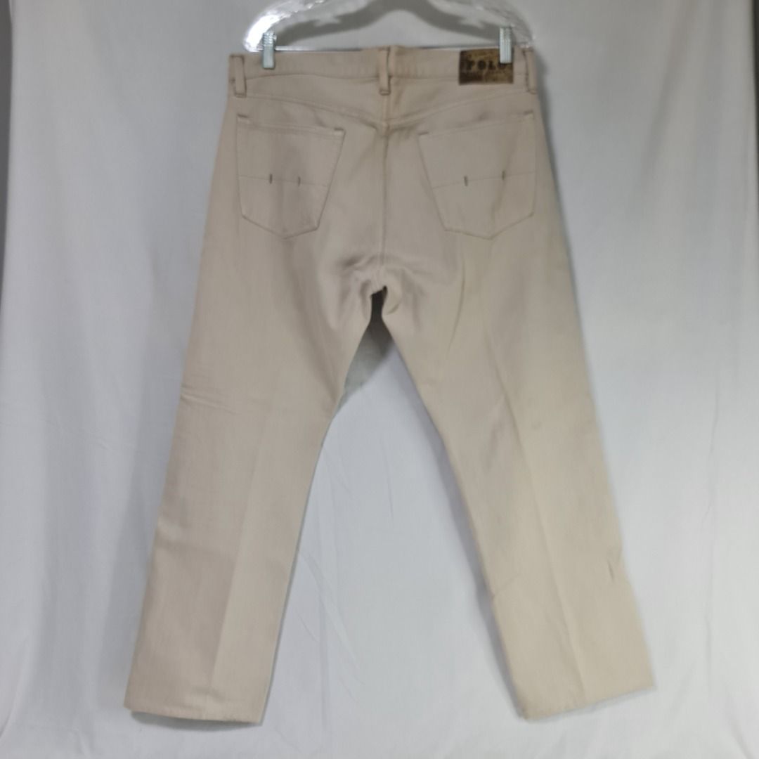 * * Ralph Lauren - Declutter Sale 083 * * (Category: Jeans) located in Quezon City. Submitted by jkr_kenshin (Listing ID 1380341821, Image 2). Description: Pre Loved Authentic Ralph Lauren Item is used. Boxed and stored for a year Size is posted in the picture ______________________________ Beige / Jeans / Vintage Classic 867 Made in Mexico US 34 ______________________________ R E A D C A R E F U L L Y First to pay get the item Pay within 24hrs N