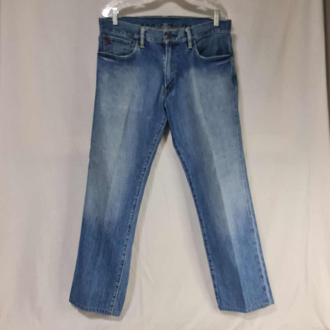 * * Ralph Lauren - Declutter Sale 119 * * (Category: Jeans) located in Quezon City. Submitted by jkr_kenshin (Listing ID 1380392921, Image 1). Description: Pre Loved Authentic Ralph Lauren Item is used. Boxed and stored for a year Size is posted in the picture ______________________________ Jeans / Blue / Vintage Made in Mexico US 32 ______________________________ R E A D C A R E F U L L Y First to pay get the item Pay within 24hrs No reservation