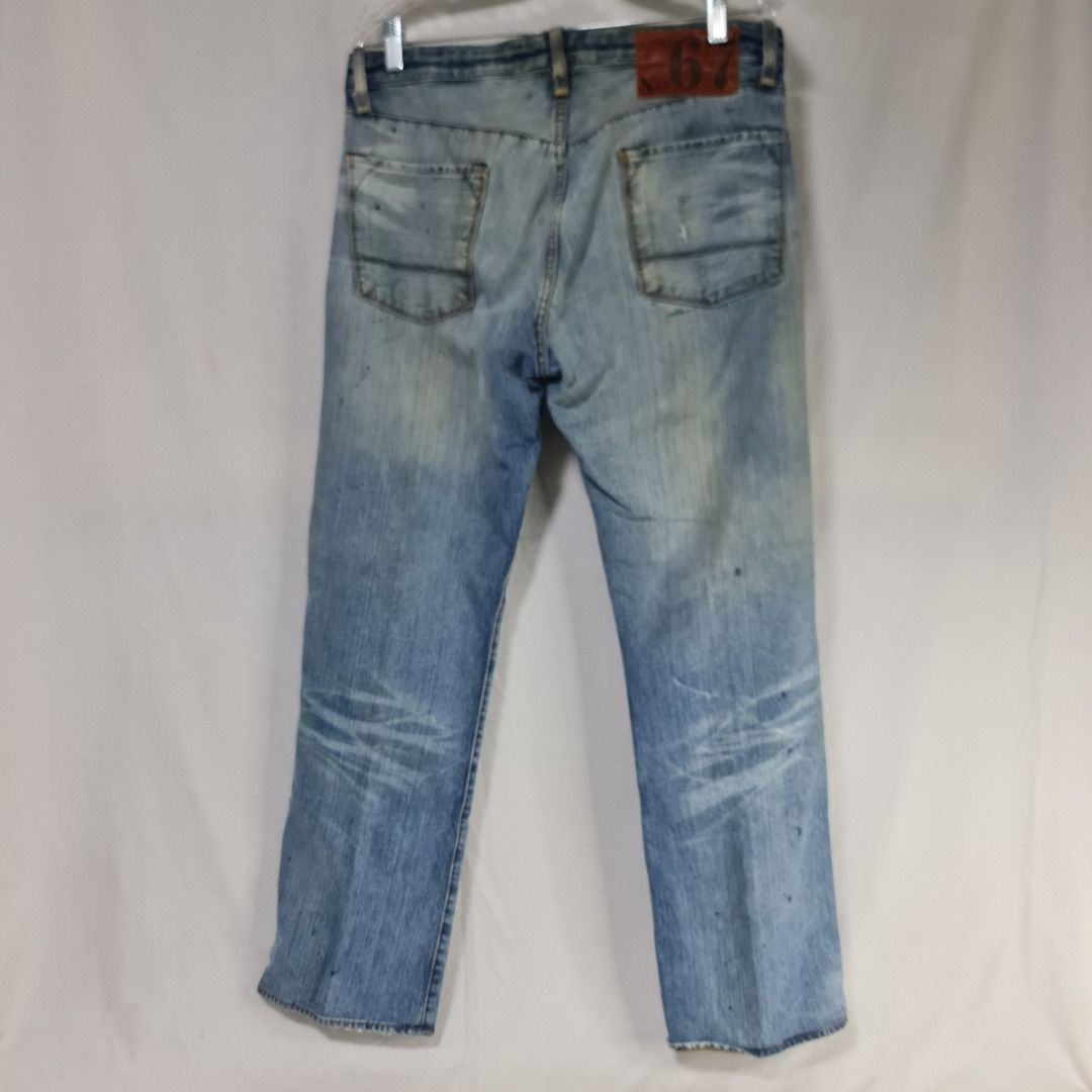 * * Ralph Lauren - Declutter Sale 123 * * (Category: Jeans) located in Quezon City. Submitted by jkr_kenshin (Listing ID 1380396151, Image 2). Description: Pre Loved Authentic Ralph Lauren Item is used. Boxed and stored for a year Size is posted in the picture ______________________________ Jeans / Blue / Vintage Ripped / Boot Cut Made in Mexico US 32 ______________________________ R E A D C A R E F U L L Y First to pay get the item Pay within 24