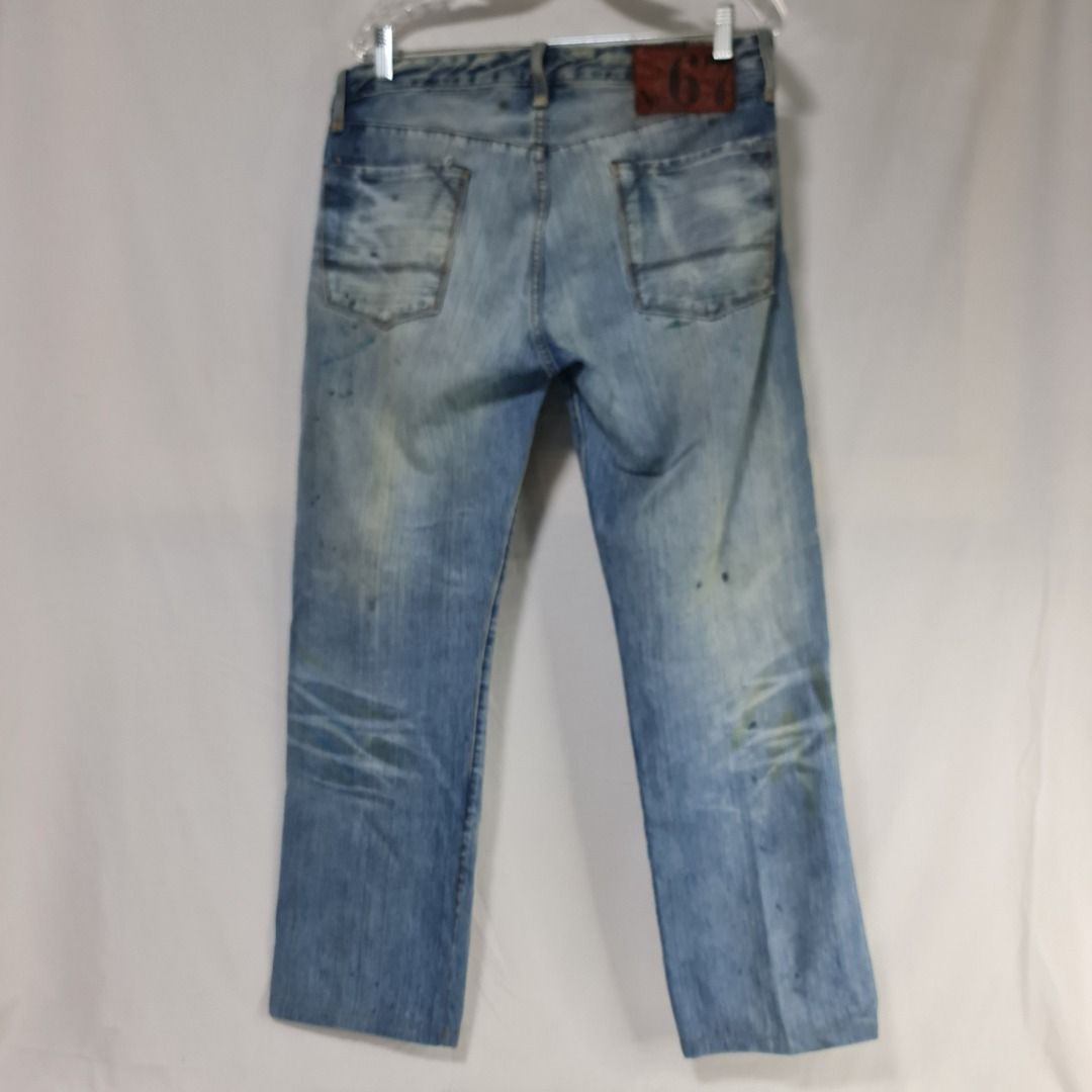 * * Ralph Lauren - Declutter Sale 133 * * (Category: Jeans) located in Quezon City. Submitted by jkr_kenshin (Listing ID 1380403500, Image 2). Description: Pre Loved Authentic Ralph Lauren Item is used. Boxed and stored for a year Size is posted in the picture ______________________________ Jeans / Blue / Vintage Ripped / Stitched Made in Mexico US 32 ______________________________ R E A D C A R E F U L L Y First to pay get the item Pay within 24