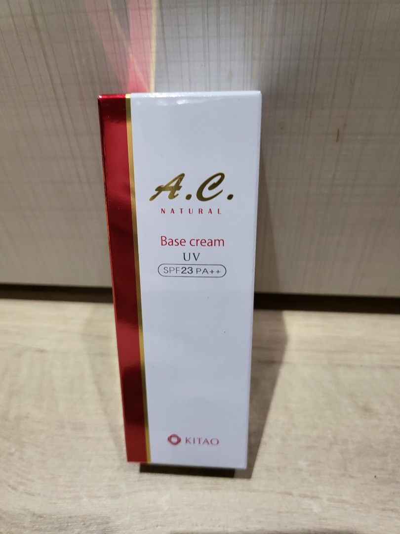 由 efmfanny1170427 (刊登 ID 1380355939，圖片 1) 提交，位於 新竹市 (Hsinchu City) 的 AC 全效潤色隔離霜 30g (類別：護膚、清潔產品)，說明：全新，未使用，專櫃購入(原價1780)。 **請注意** 下單後無退換，商品若有疑問請先詢問，確認後再下單，感謝配合。。