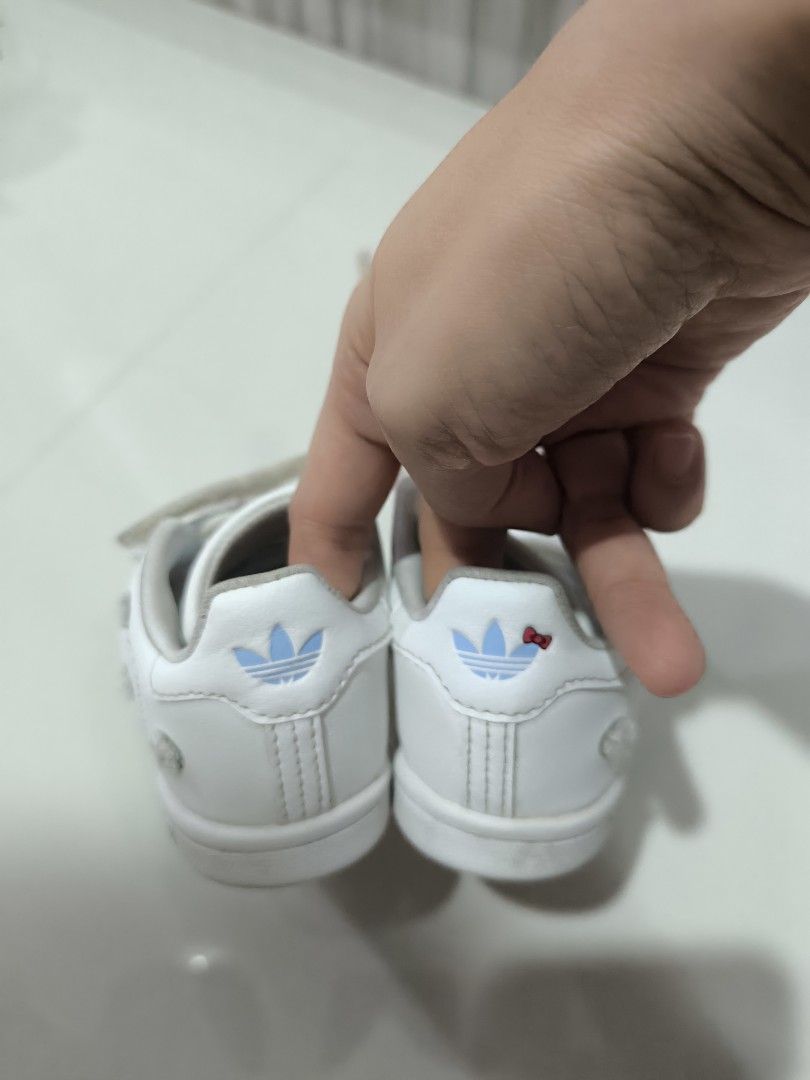 adidas gazelle silver green womens Hello Kitty and Friends Stan Smith Shoes main image 1