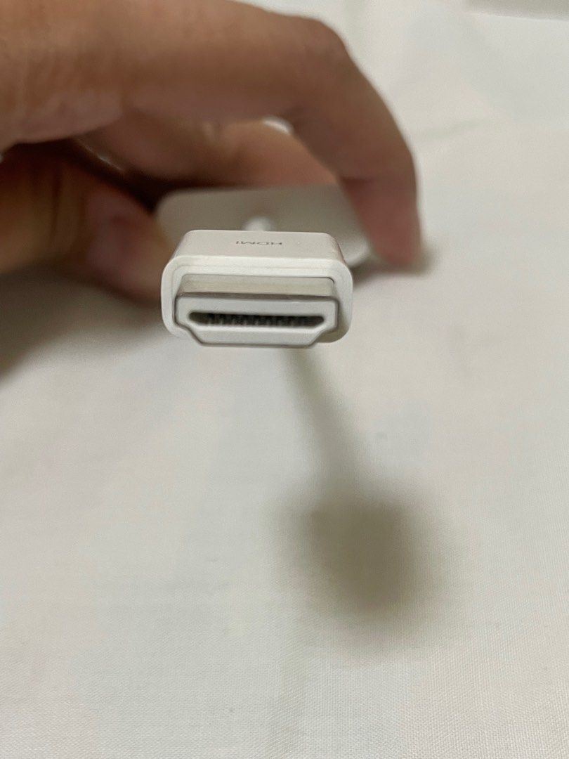 Apple HDMI to DVI Adapter (Category: Cables & Adaptors) located in Caloocan City. Submitted by magara_ds (Listing ID 1380421893, Image 3). Description: Apple HDMI to DVI Adapter Never used Original packaging not included The Apple HDMI to DVI Adapter allows you to connect your Mac with built-in HDMI to a DVI display or projector. You can use an external display as your primary display, extend your desktop to a second display, or work in mirroring