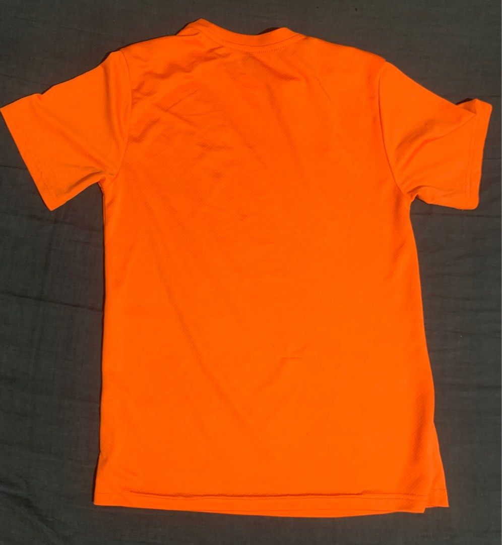 Athletic Works Performance Active Tee Polyester Dri Fit Shirt for workout (used) (Category: Activewear) located in Manila. Submitted by louisarrts (Listing ID 1380465506, Image 2). Description: XL (14/16) Brand: Athletic Works (Dri Works) Dri-fit clothing for jogging and exercise Made out of Polyester Made in Hecho en Guatemala.