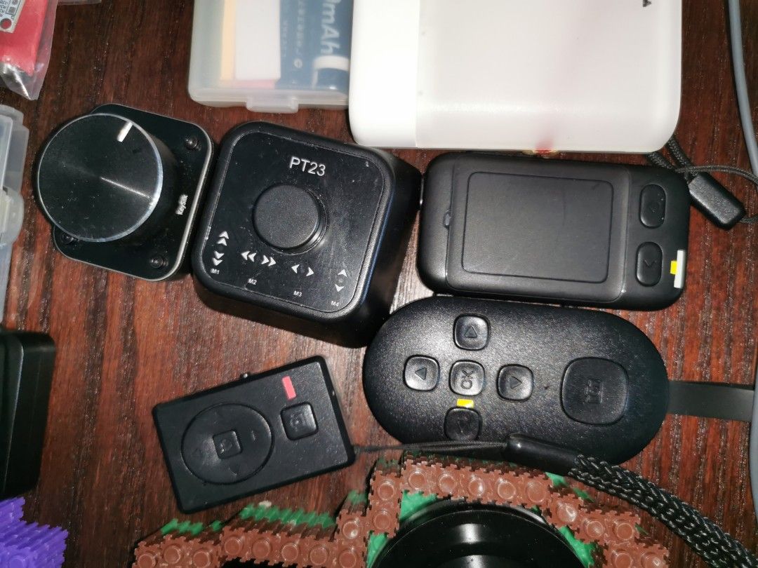 Bluetooth remote controllers （分類：商務用科技產品）位於 Hong Kong。 由 kim405 提交（商品編號 1380431004，圖片 1）。簡介： 。