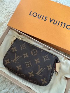 (Category: ) located in . Submitted by stephanie_khoo (Listing ID 1380466604, Image 1). Description: .