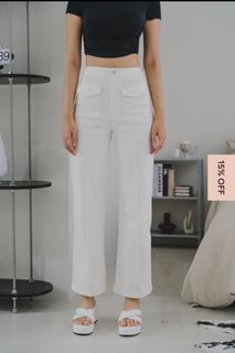 (Category: ) located in . Submitted by shop_with_jo (Listing ID 1380319047, Image 1). Description: .