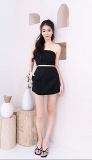 (Category: ) located in . Submitted by shop_with_jo (Listing ID 1380320261, Image 1). Description: .