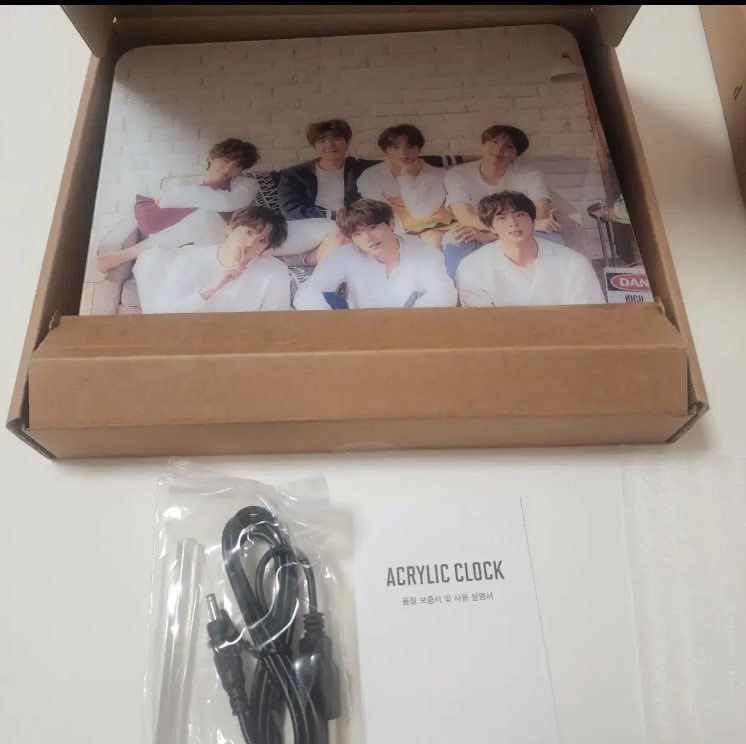 BTS Acrylic Clock (Category: Clocks) located in Taguig. Submitted by albumshop (Listing ID 1380378426, Image 2). Description: Interest Check~ wts lfb BTS Acrylic Clock 1,700 DOP: Payo ETA: August mine or dm 🫰🏻.