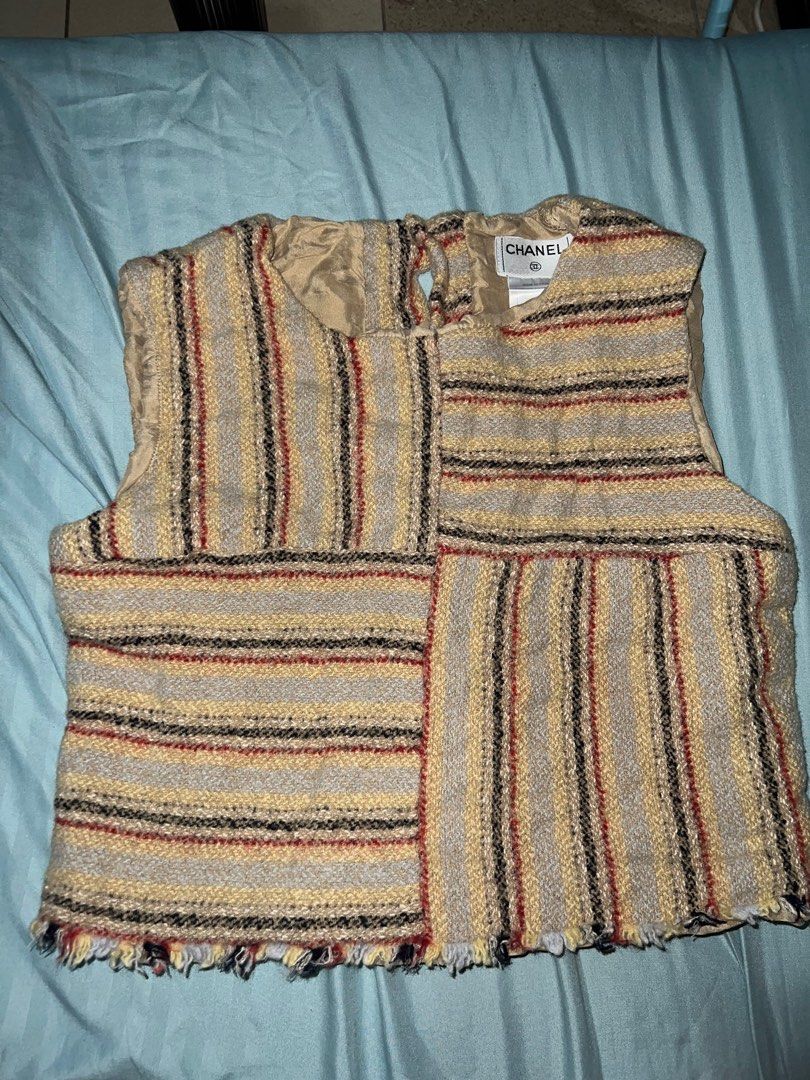 Chanel Vintage Wool Blouse (Category: Sleeveless) located in Manila. Submitted by declutter365days (Listing ID 1380324362, Image 1). Description: This was hard to let go. A hand-me-down from my mom. Rfs: Doesn’t fit me anymore and not really my style anymore Price is still negotiable .