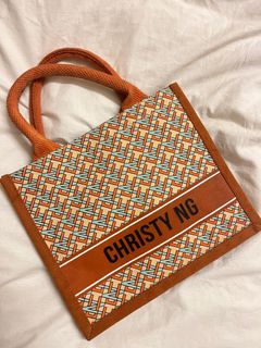 (Category: ) located in . Submitted by shashahpreloved (Listing ID 1380470425, Image 1). Description: .