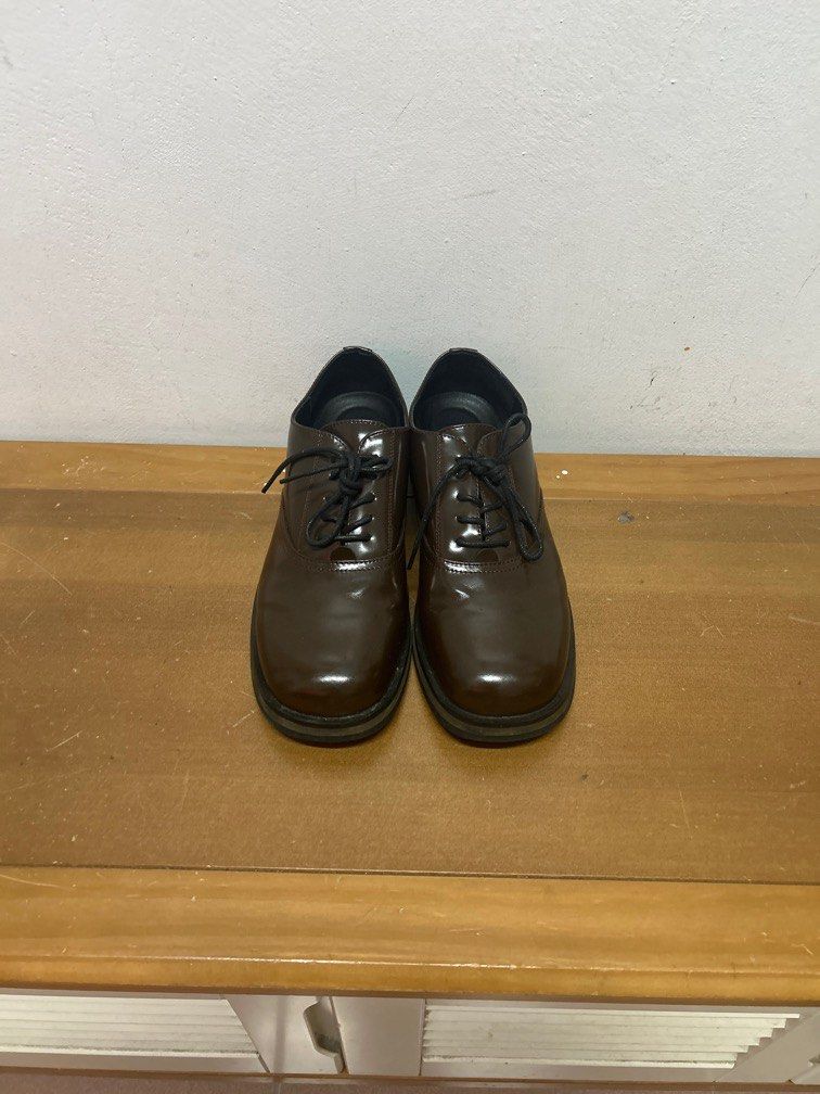 由 zxc19393 (刊登 ID 1380454910，圖片 1) 提交，位於 台北市 (Taipei) 的 Cleanfit厚底德比鞋 英倫風方頭皮鞋 增高商務正裝 (類別：皮鞋、紳士鞋)，說明：Cleanfit厚底德比鞋 英倫風方頭皮鞋 增高商務正裝 尺寸27.5。