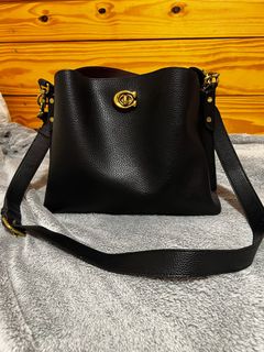 (Category: ) located in . Submitted by shop_amga (Listing ID 1380303771, Image 1). Description: .