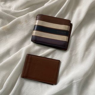 (Kategori: ) berada di . Dikirim oleh rumahgaragasale (ID iklan 1380426187, Gambar 1). Deskripsi: .