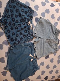 (Category: ) located in . Submitted by overly_addicted (Listing ID 1380331694, Image 1). Description: .