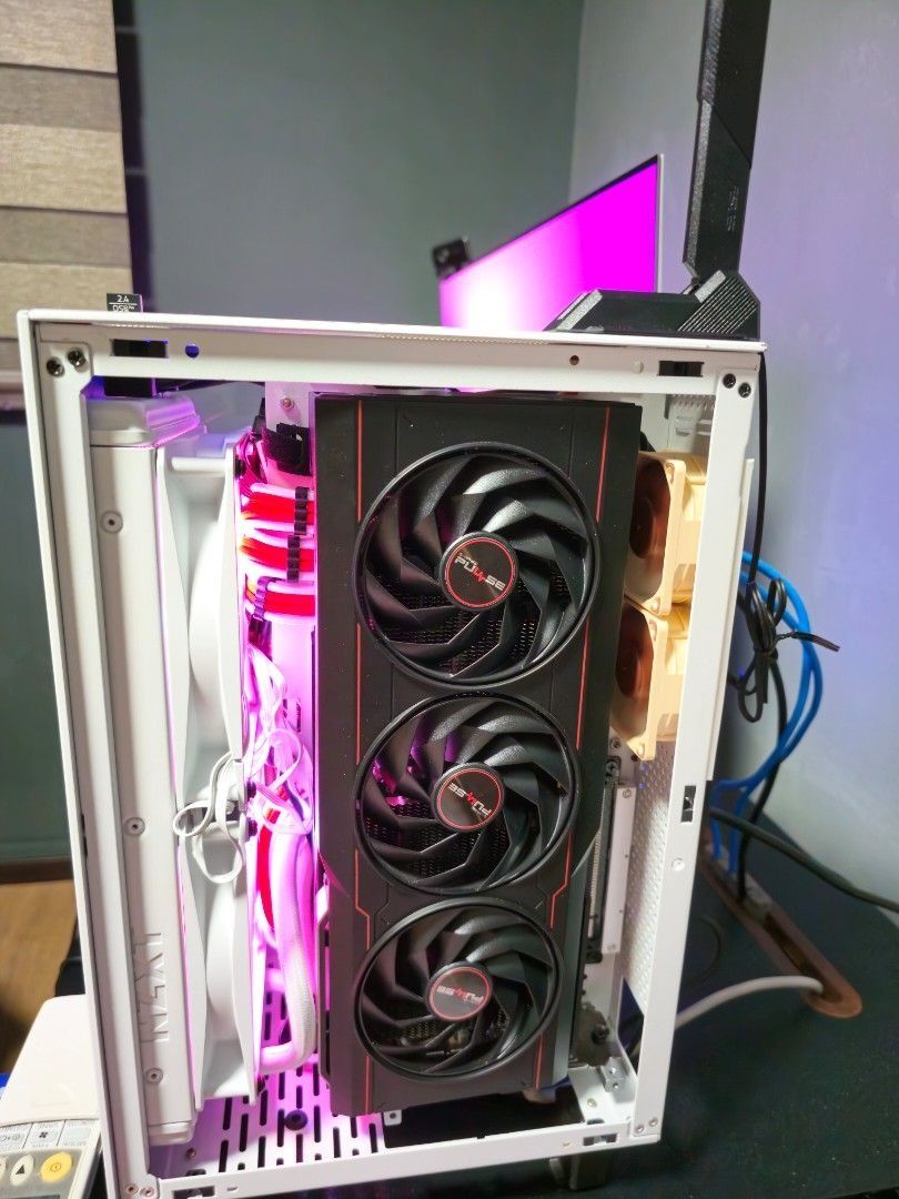 Custom Gaming PC Build63222274513282117