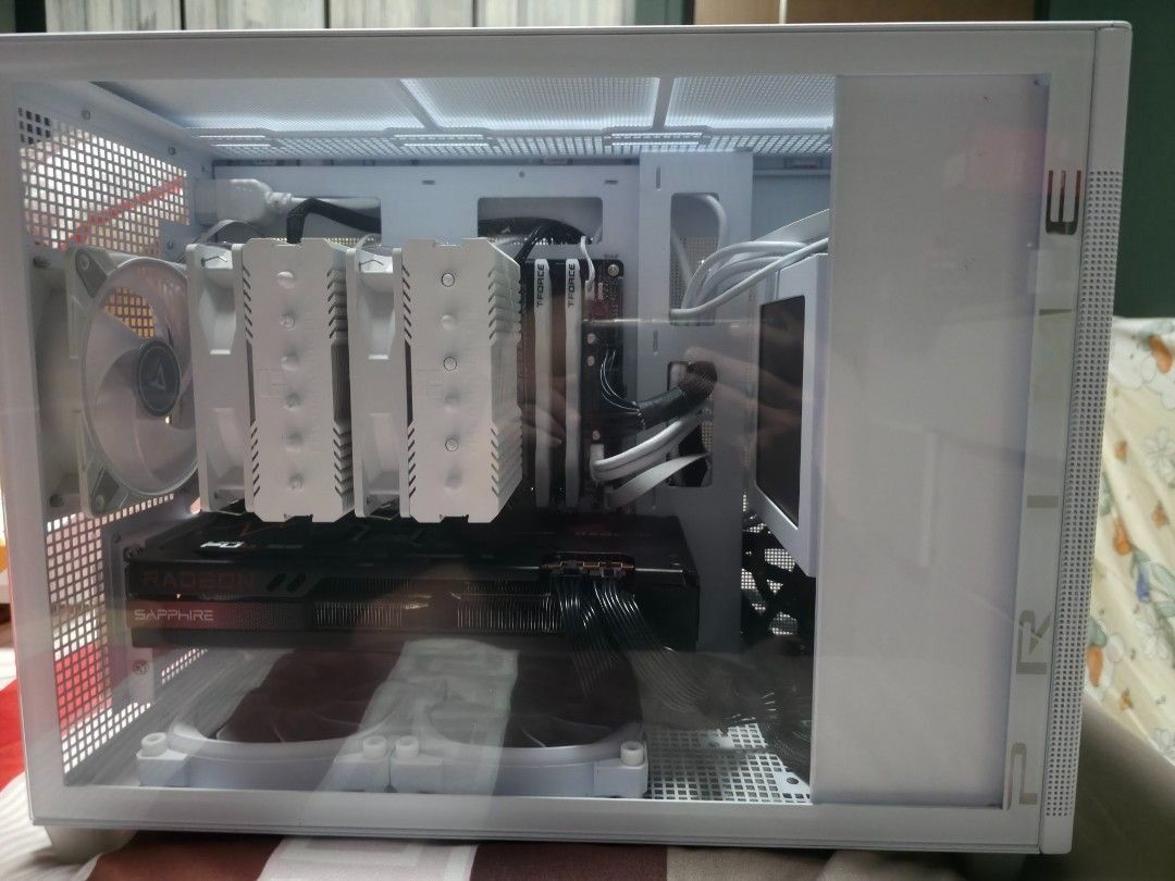 Custom Gaming PC Build63222274513282114