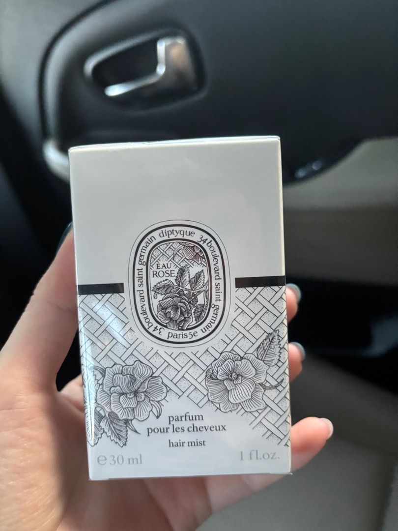 由 lucy01270 (刊登 ID 1380381281，圖片 2) 提交，位於 新北市 (New Taipei) 的 Diptyque 玫瑰之水髮香噴霧 (類別：香水、體香劑)，說明：30ml 未拆封 正品。