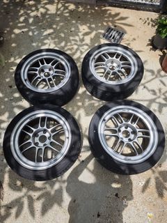 （分類：）位於 。 由 gloomyb36 提交（商品編號 1380331911，圖片 1）。簡介： 。
