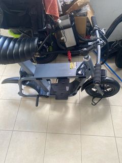 (Category: ) located in . Submitted by repairspecialistebike (Listing ID 1380331518, Image 1). Description: .
