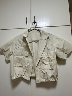 （分類：）位於 。 由 yi_yiiiii 提交（商品編號 1380467171，圖片 1）。簡介： 。