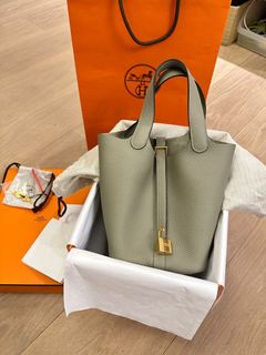 （分類：）位於 。 由 lovie_rabbitbb 提交（商品編號 1380392964，圖片 1）。簡介： 。
