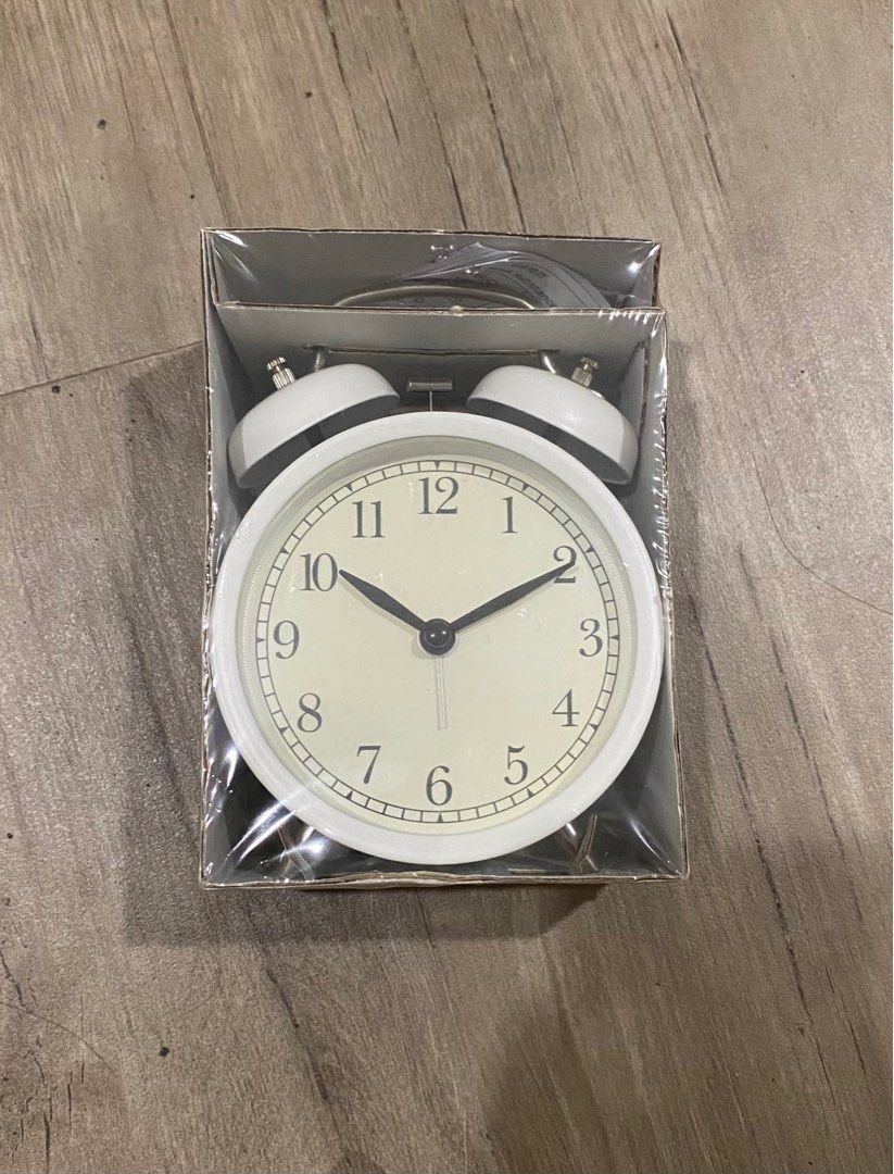 Ikea White Clock “Dekad” (Category: Clocks) located in Pasig City. Submitted by kimchirice_ (Listing ID 1380327295, Image 1). Description: .
