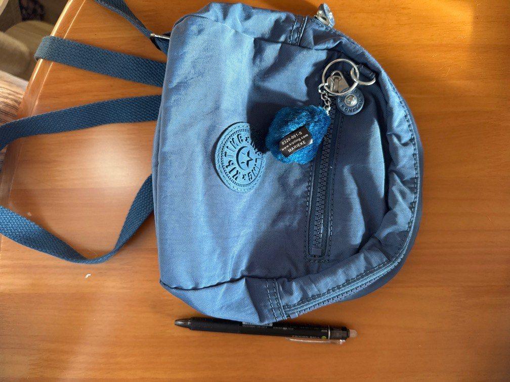 Kipling Mini Backpack （分類：手袋及銀包）位於 Hong Kong。 由 19may 提交（商品編號 1380400821，圖片 3）。簡介： 。