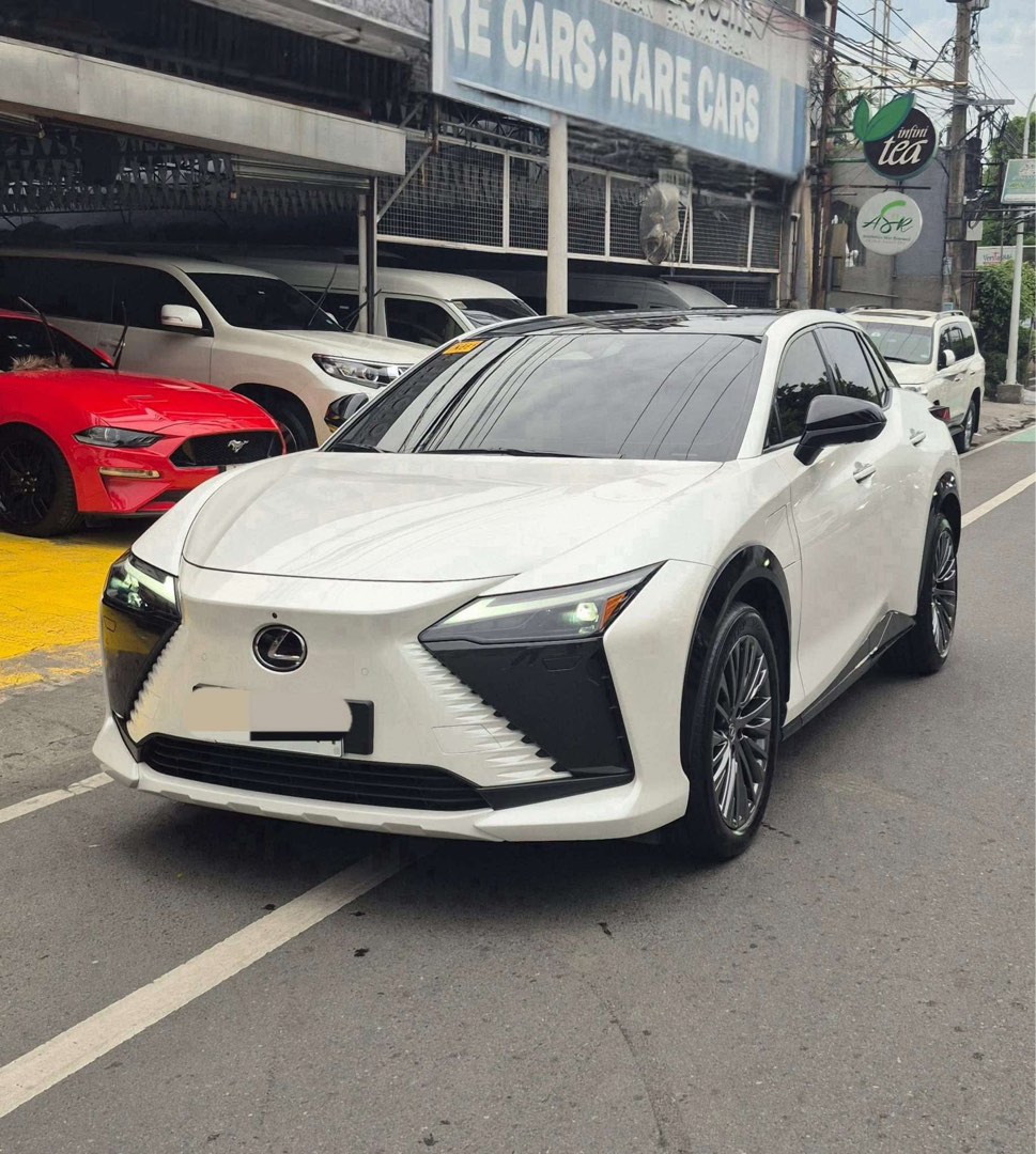 (Category: ) located in . Submitted by quality_cars (Listing ID 1380433970, Image 1). Description: .