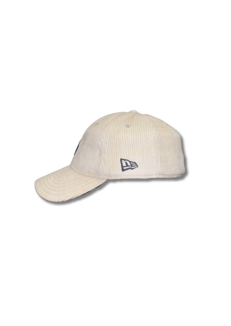 LOS ANGELES DODGERS CORDUROY FITTED (Category: Caps & Hats) located in Subic. Submitted by hoothats (Listing ID 1380355215, Image 2). Description: SIZE: 7 1/4 AUTHENTIC .