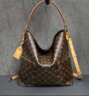 (Category: ) located in . Submitted by neverfull_luxury_sg (Listing ID 1380319957, Image 1). Description: .