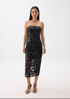 (Category: ) located in . Submitted by bpcloset (Listing ID 1380491143, Image 1). Description: .