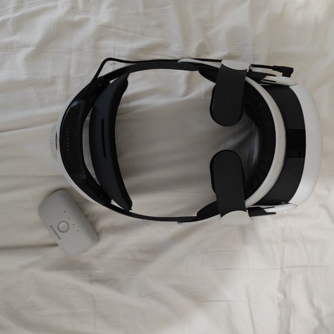 Meta Quest 3 with BOBOVR M3 Pro, Video Gaming, Video Game Consoles ...