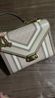 (Kategori: ) berada di . Dikirim oleh stuffsecondyyy (ID iklan 1380436782, Gambar 1). Deskripsi: .