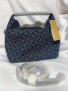 （分類：）位於 。 由 kitty45 提交（商品編號 1380412226，圖片 1）。簡介： 。