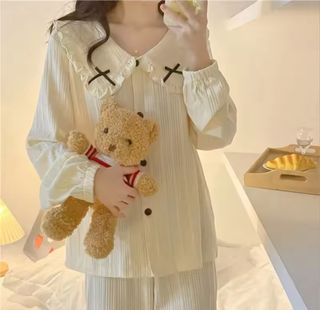 (Category: ) located in . Submitted by kerolshop (Listing ID 1380450670, Image 1). Description: .