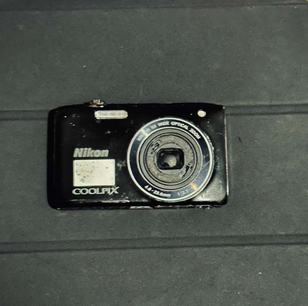 NIKON COOLPIX S3100 (DIGITAL CAMERA) (Category: Cameras) located in Makati City. Submitted by mighty_jstntrnt (Listing ID 1380347607, Image 1). Description: Nikon Coolpix S3100 (Digital Camera) Year 2011 Body Cosmetics: 8.5/10 It's powering With Original Nikon Battery Issue: LCD Selling it For Repair.