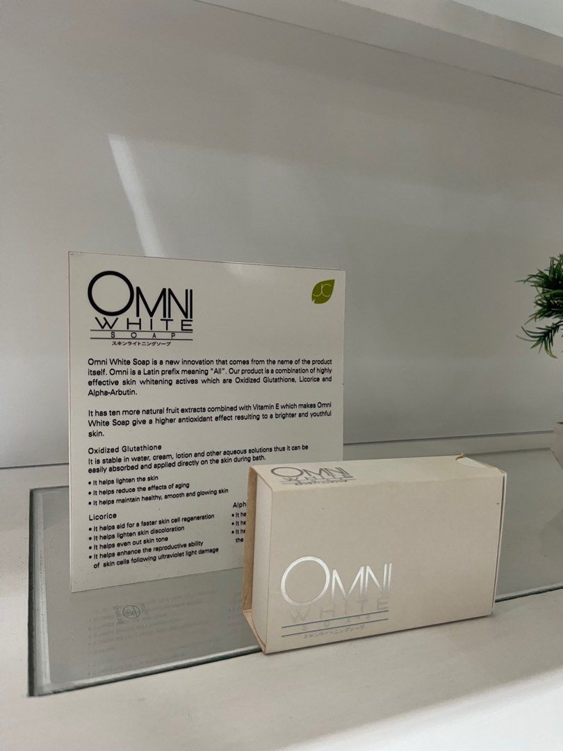 由 lykaaurest38086 (刊登 ID 1380394169，圖片 2) 提交，位於 台北市 (Taipei) 的 Omni White (類別：身體護理)，說明：Both Soap🥰。