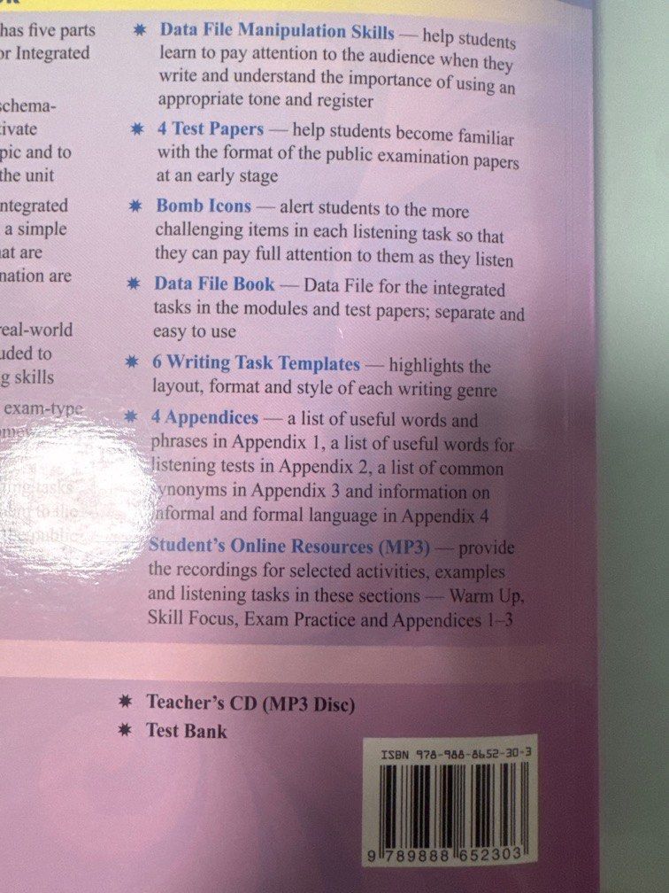 Performance plus task-based listening （分類：教科書）位於 Hong Kong。 由 teapoodle 提交（商品編號 1380343671，圖片 2）。簡介： 書只用鉛筆寫過十版，data-file book 有鉛筆及highlight。