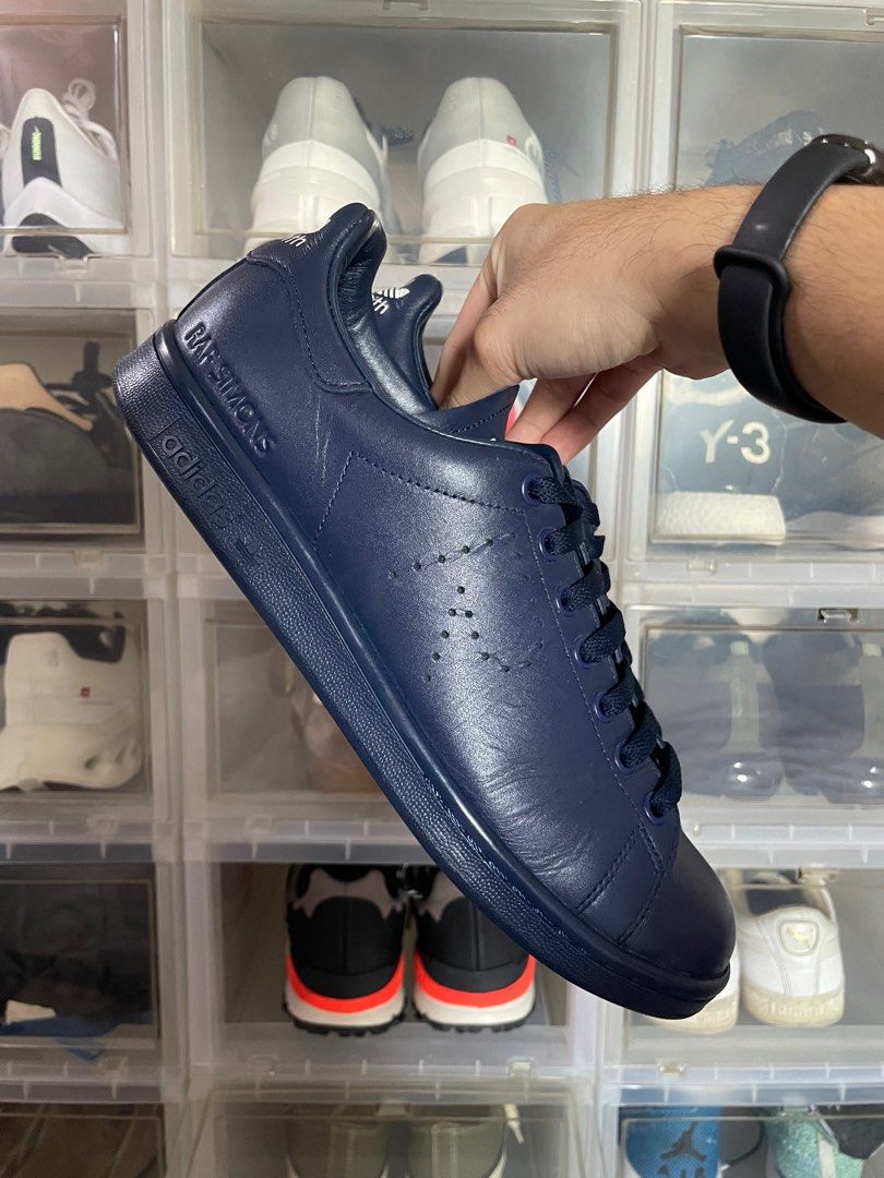Raf Simons Stan Smith Navy Blue (Category: Sneakers) located in Pasig City. Submitted by A.santos (Listing ID 1380334492, Image 2). Description: Pm for more pictures if needed. Thanks!.