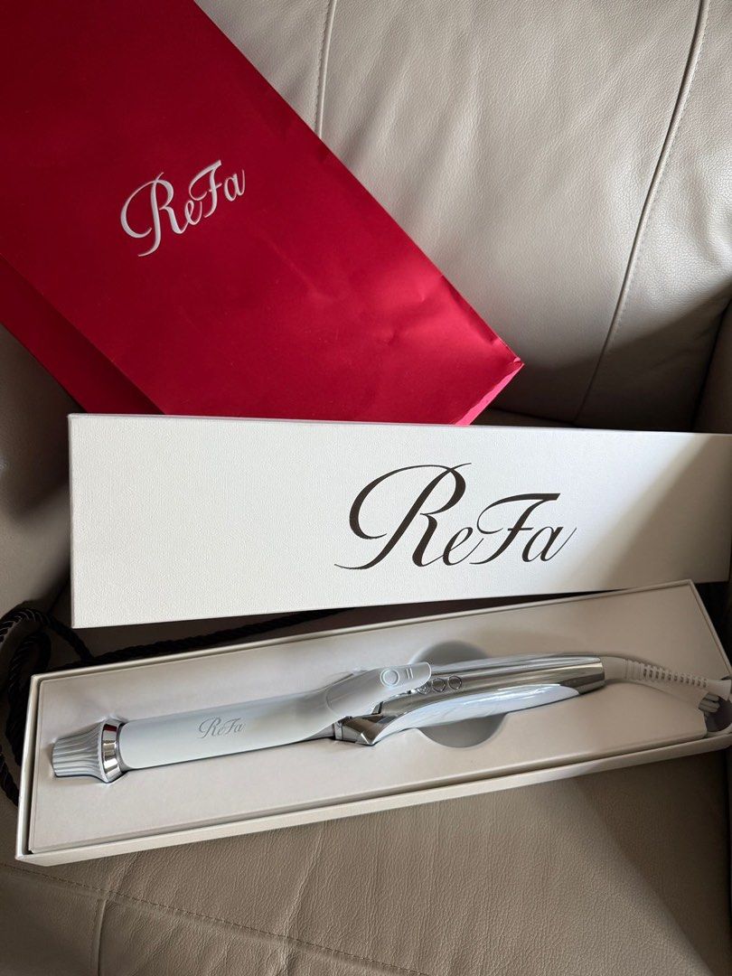 Refa Curling Iron brand new (Category: Hair) located in Makati City. Submitted by regimental (Listing ID 1380366729, Image 1). Description: .