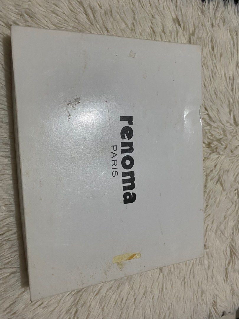 Renoma Brand Face Towel (Category: Bedding & Towels) located in Bulacan. Submitted by rich2545 (Listing ID 1380404528, Image 1). Description: Face Towel Set.