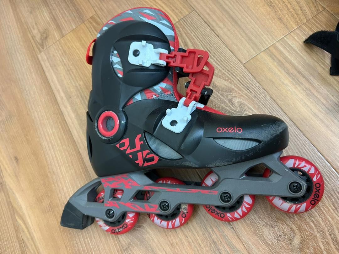 Roller inline skates and protector (Category: Skates, Rollerblades & Scooters) located in Petaling Jaya. Submitted by wondermin (Listing ID 1380433421, Image 3). Description: A pair of roller inline skates (expandable) size 32 to 34(see pic) Knee and elbow protector 2 sizes 6 skittle cone Used but in good condition..