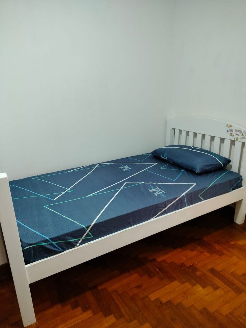 Room rental in landed property63108835917313112
